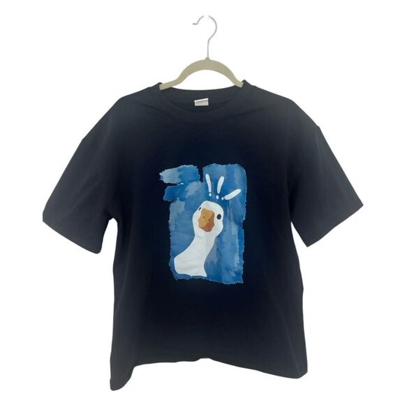 Cartoon-style graphic duck t-shirt with black background SZ M - Picture 1 of 3